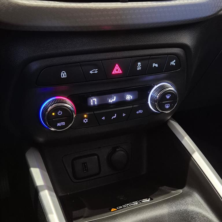 ONIX PLUS 1.0 TURBO FLEX PREMIER AUTOMÁTICO9