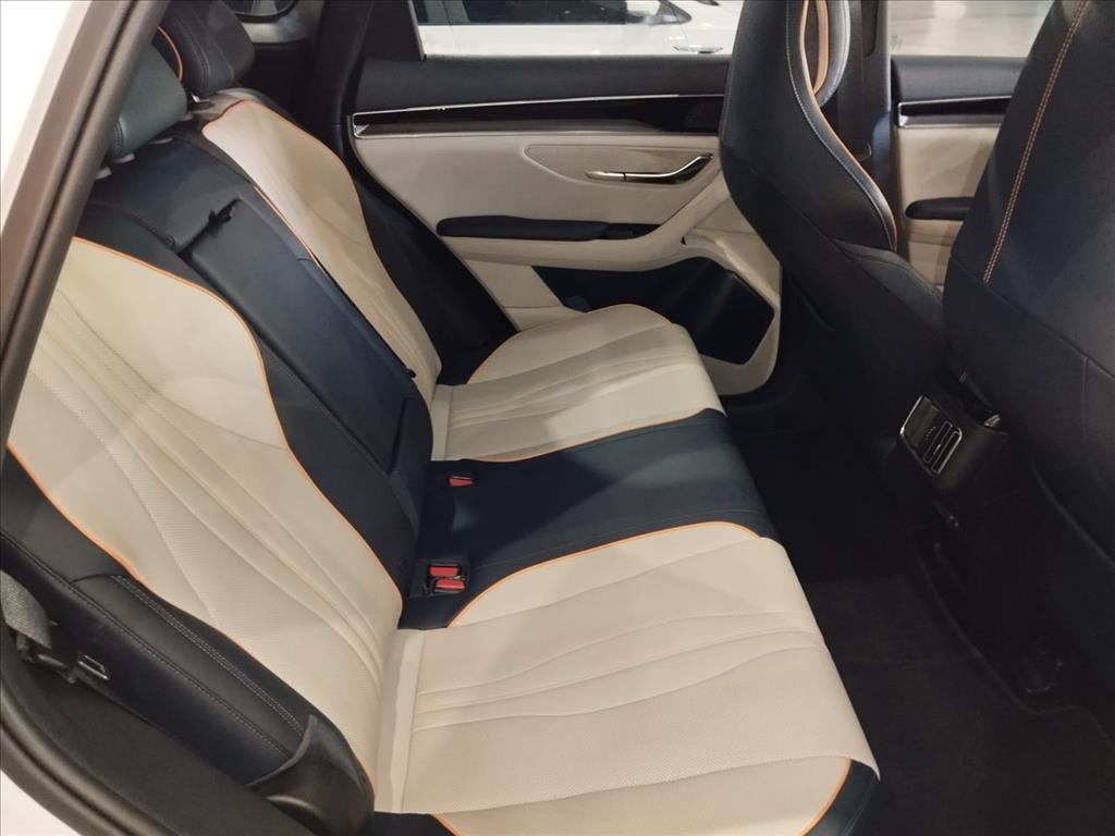 SONG PLUS 1.5 DM-I HÍBRIDO AUTOMÁTICO15