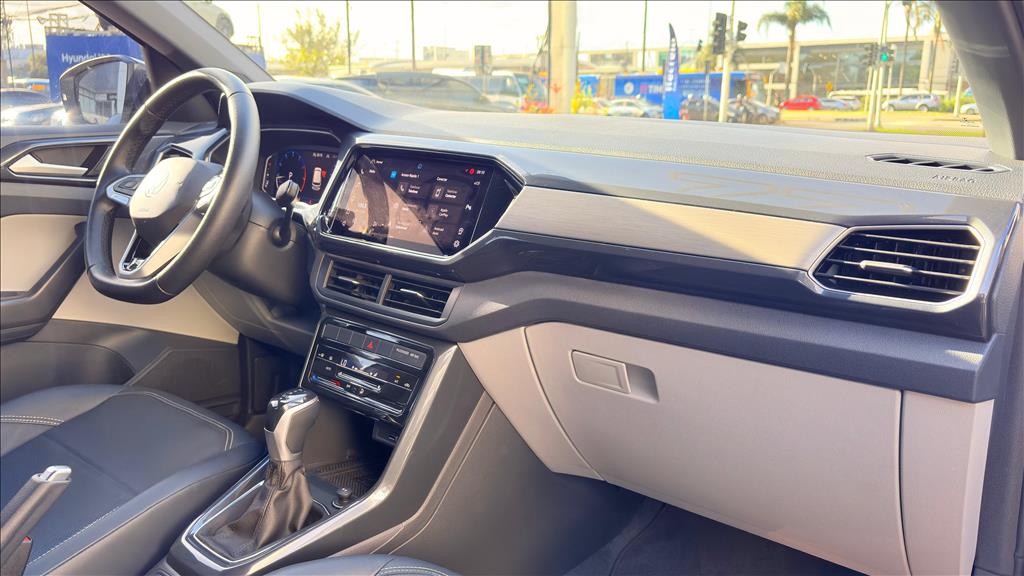 T-CROSS 1.4 250 TSI TOTAL FLEX HIGHLINE AUTOMÁTICO11