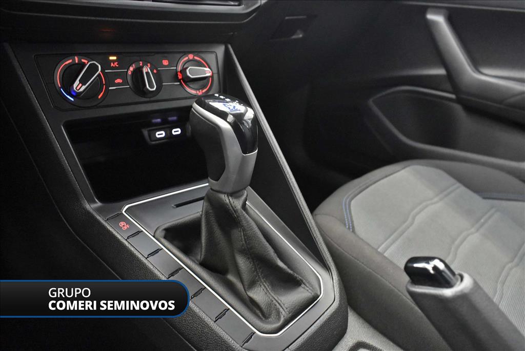 NIVUS 1.0 200 TSI TOTAL FLEX COMFORTLINE AUTOMÁTICO11