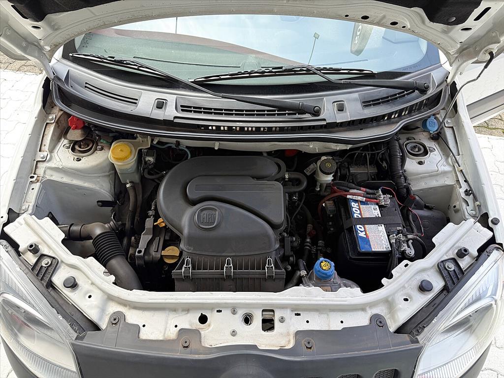 Fiat Fiorino - 1.4 MPI FURGÃO ENDURANCE 8V FLEX 2P MANUAL