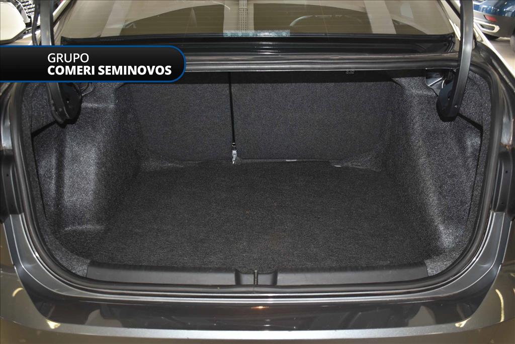 VIRTUS 1.0 200 TSI HIGHLINE AUTOMÁTICO18