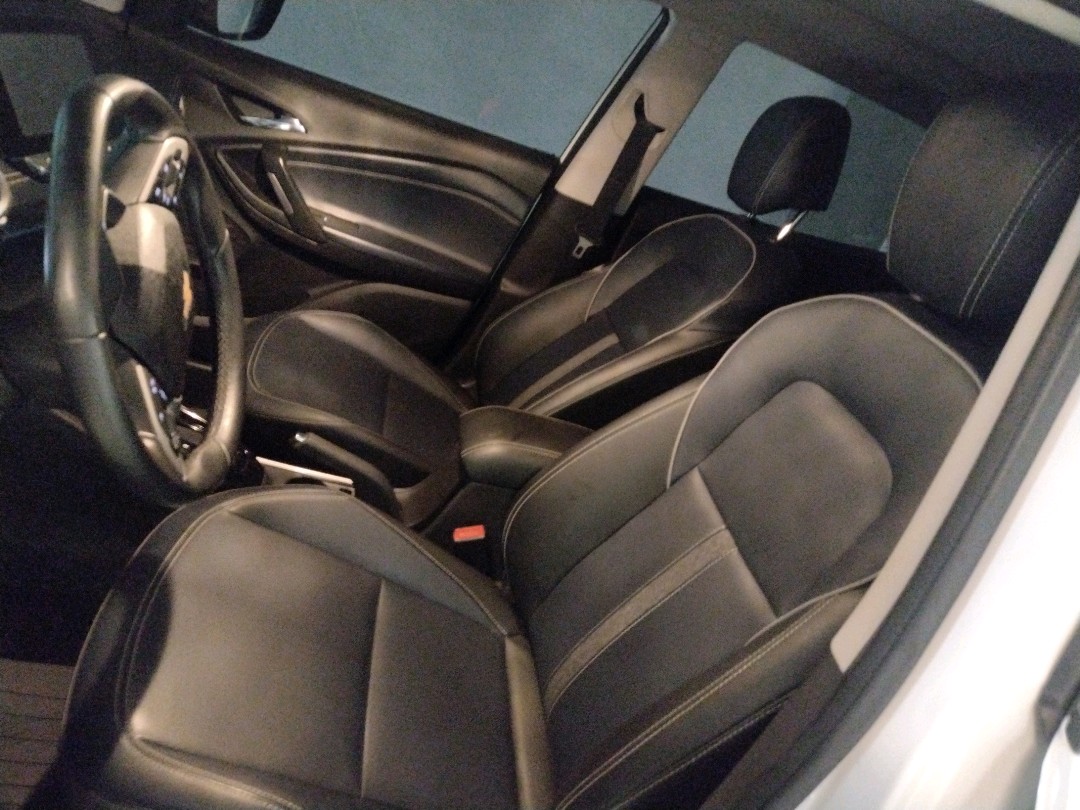 GM - Chevrolet-TRACKER-1.2 TURBO FLEX PREMIER AUTOMÁTICO