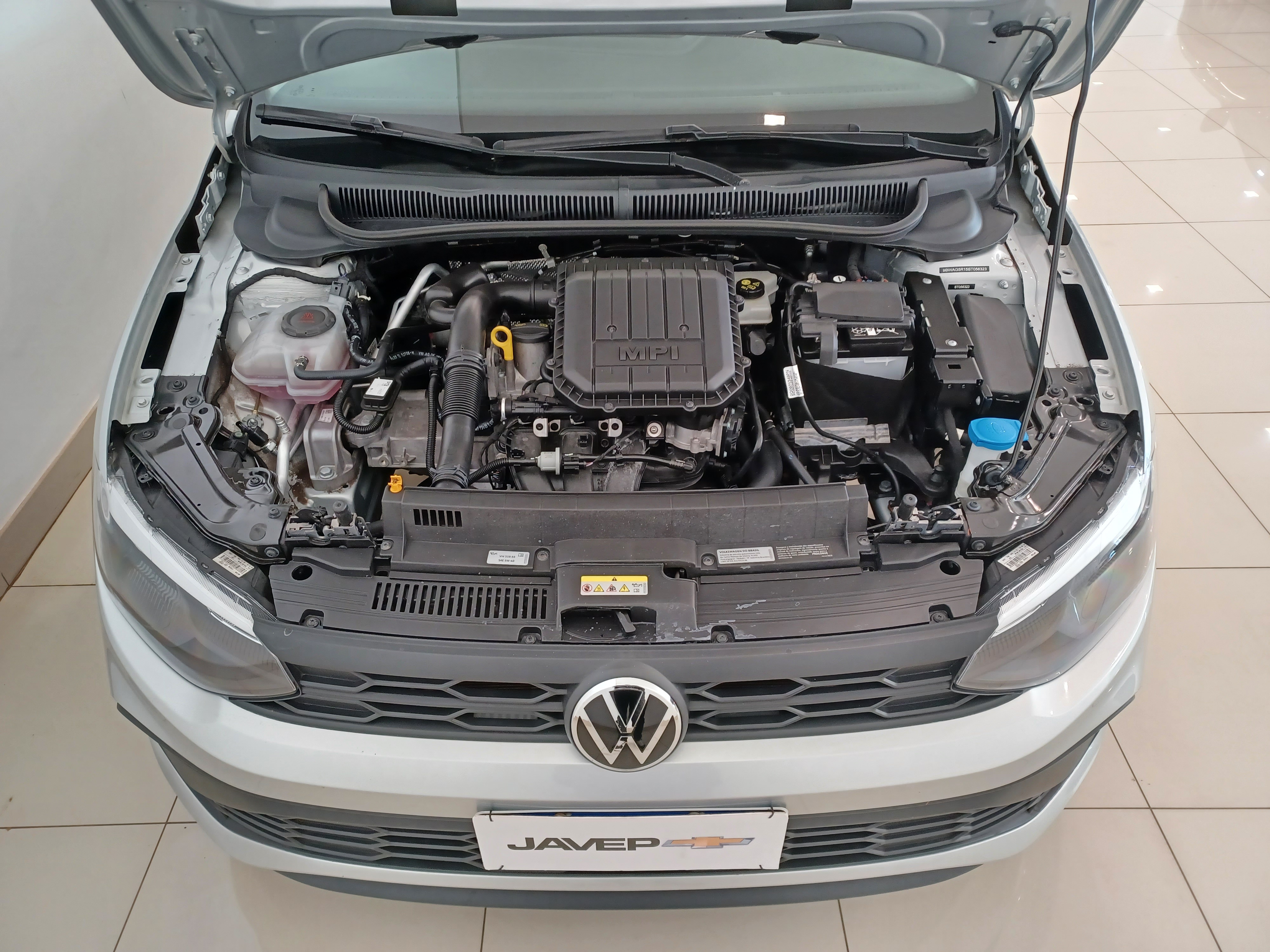 Volkswagen-POLO-1.0 MPI TRACK MANUAL