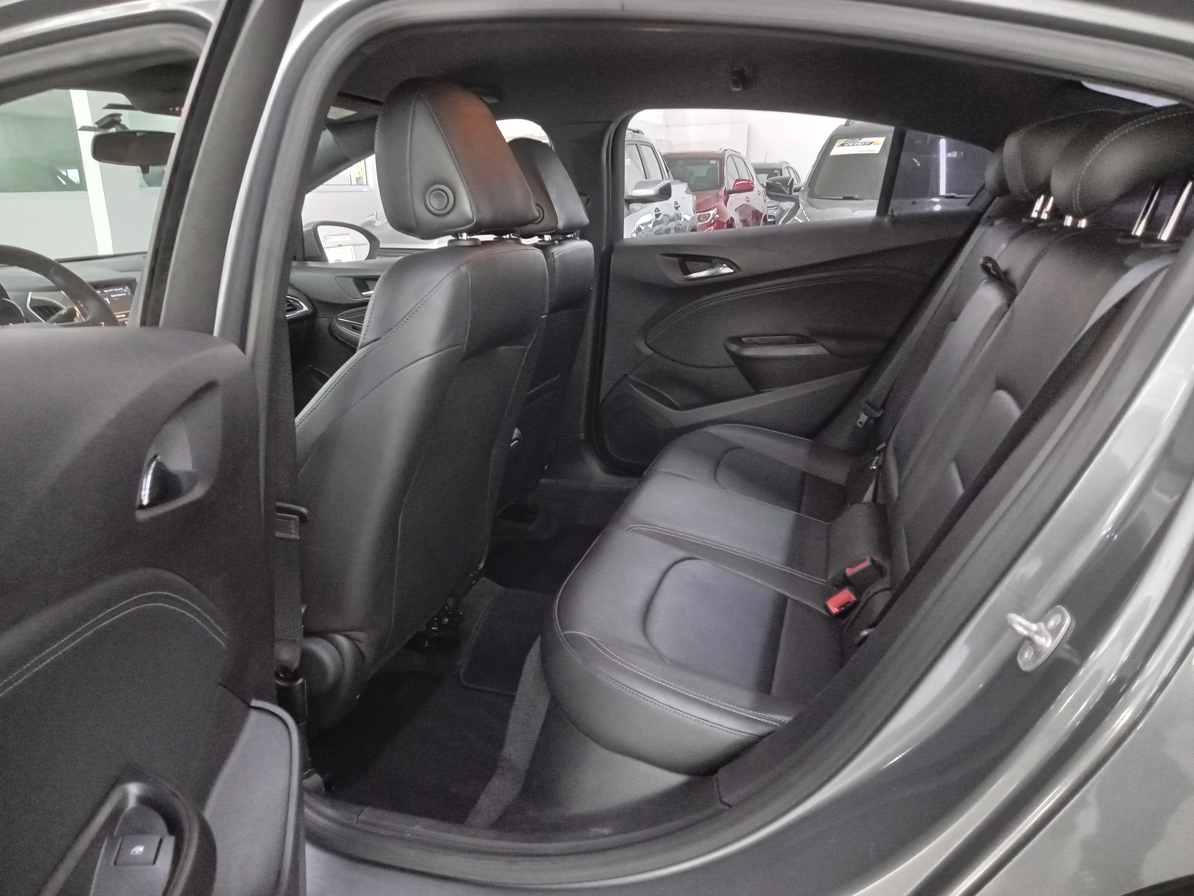 CRUZE 1.4 TURBO MIDNIGHT 16V FLEX 4P AUTOMÁTICO10