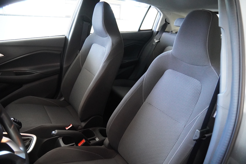 ONIX 1.0 TURBO FLEX LT MANUAL10