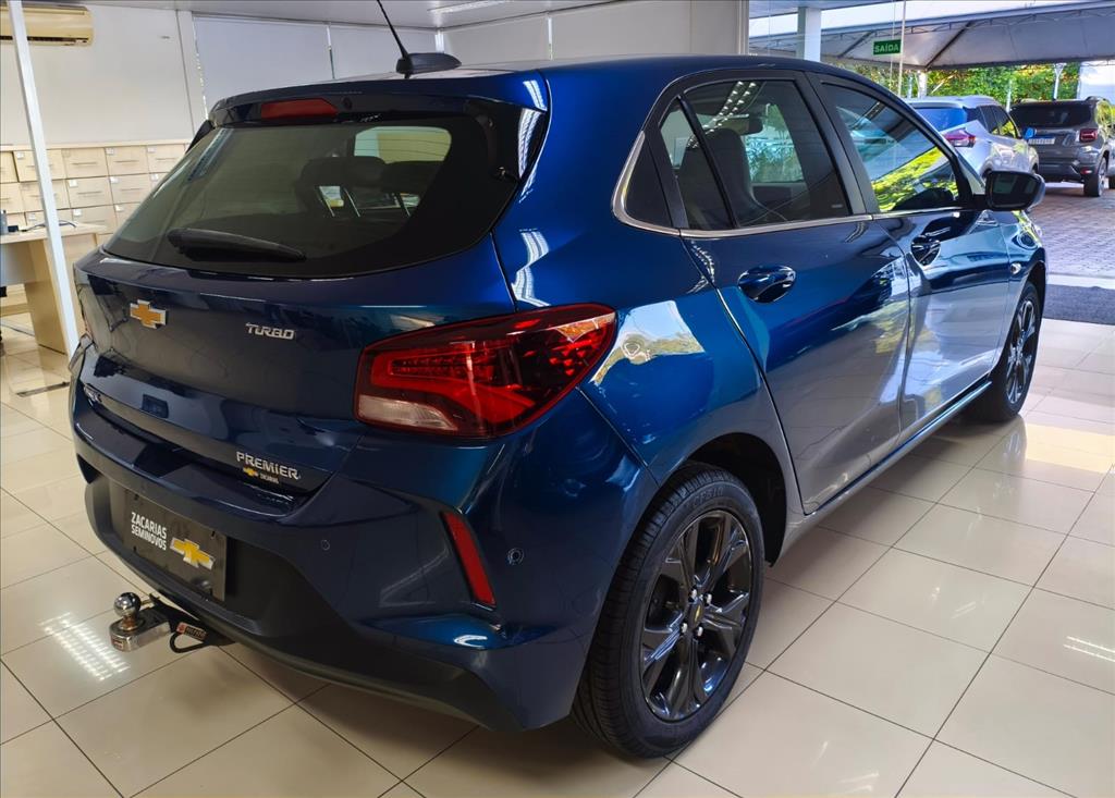ONIX 1.0 TURBO FLEX PREMIER AUTOMÁTICO4