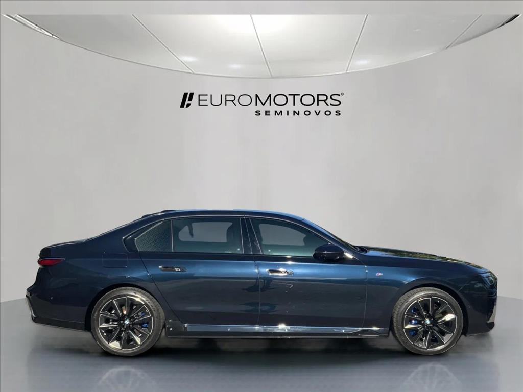 BMW-i7-ELÉTRICO XDRIVE60 M SPORT