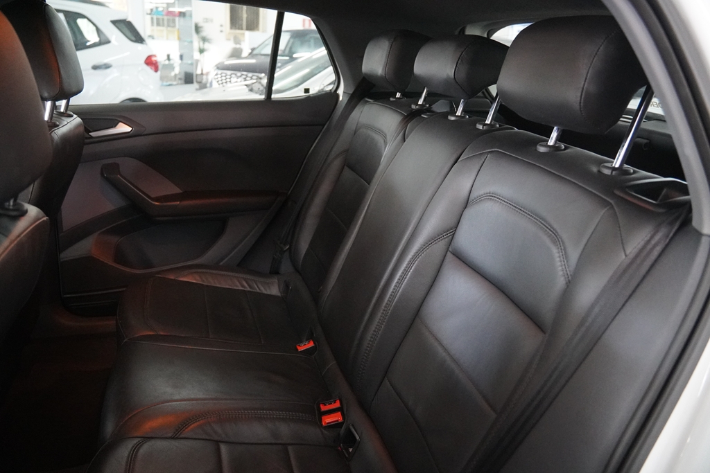 T-CROSS 1.0 200 TSI TOTAL FLEX SENSE AUTOMÁTICO9