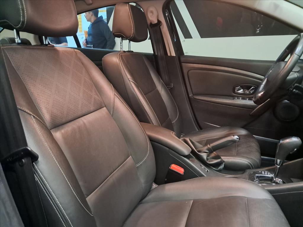 FLUENCE 2.0 DYNAMIQUE PLUS 16V FLEX 4P AUTOMÁTICO10