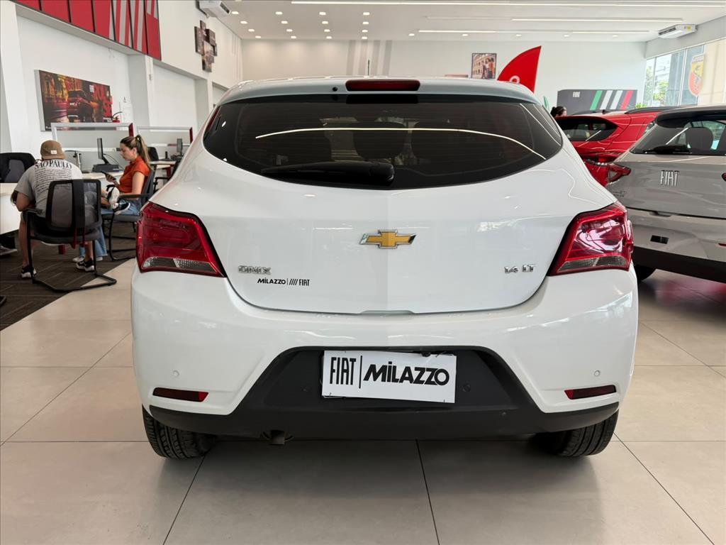 ONIX 1.4 MPFI LT 8V FLEX 4P MANUAL4