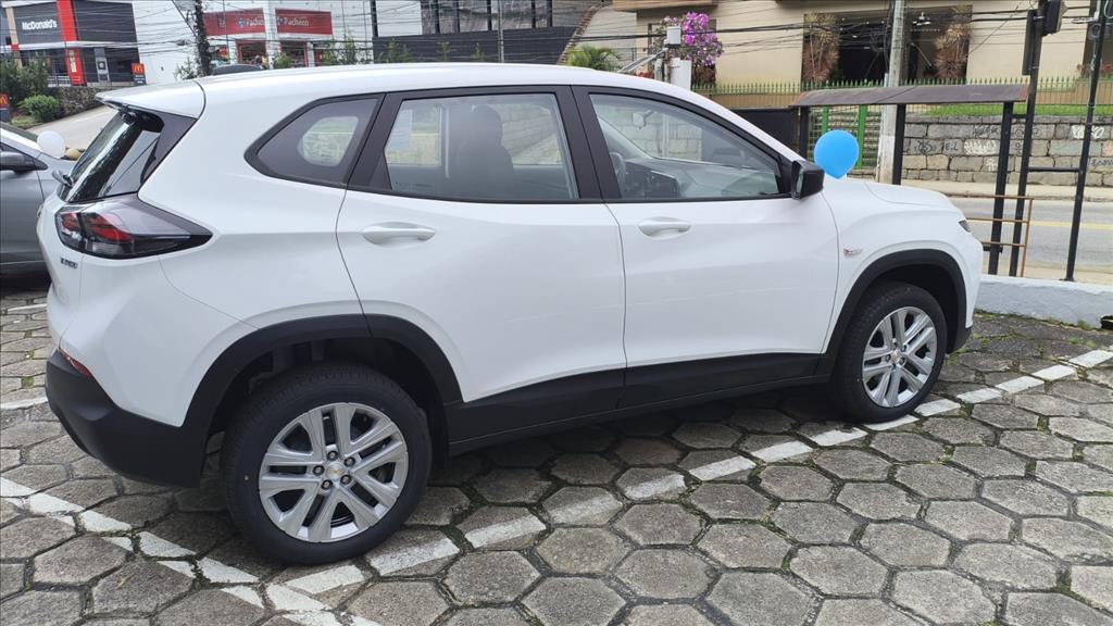 TRACKER 1.0 TURBO FLEX AUTOMÁTICO3