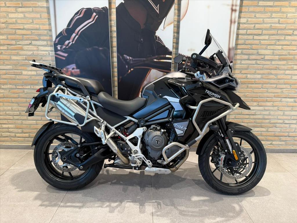 TRIUMPH-TIGER-1200 GT EXPLORER
