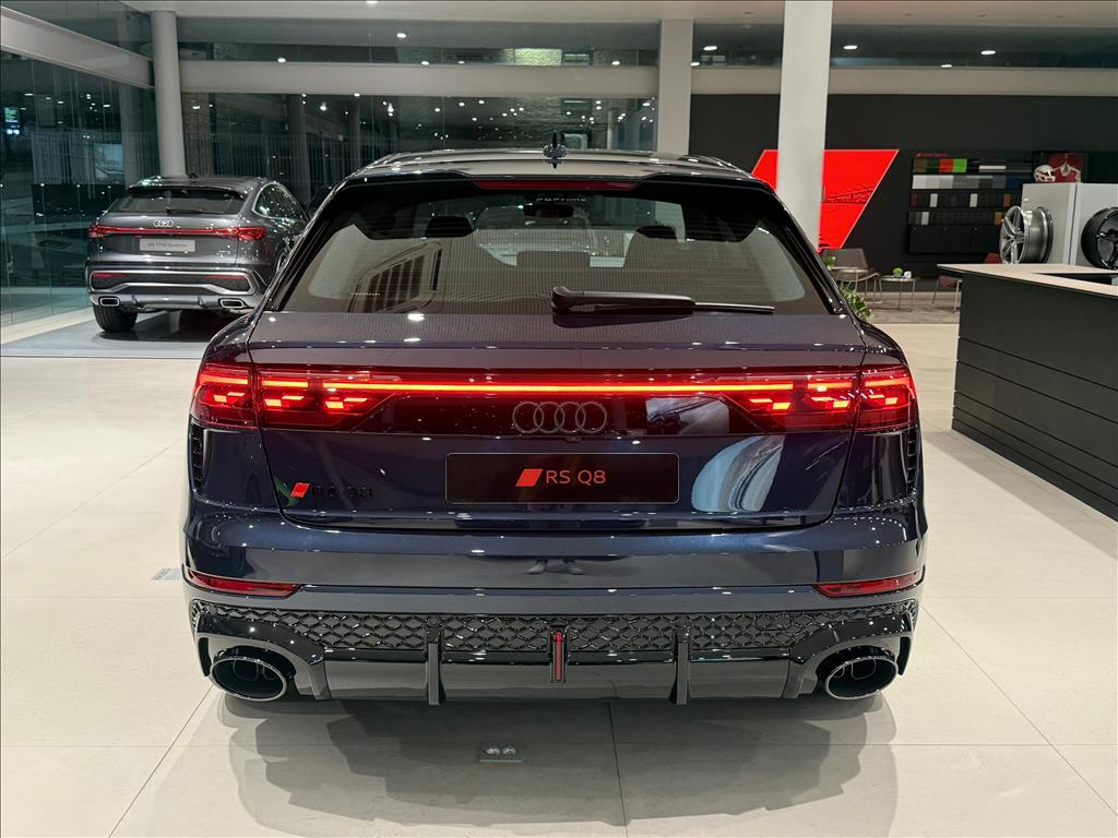 RS Q8 4.0 V8 TWINTURBO GASOLINA PERFORMANCE TIPTRONIC4