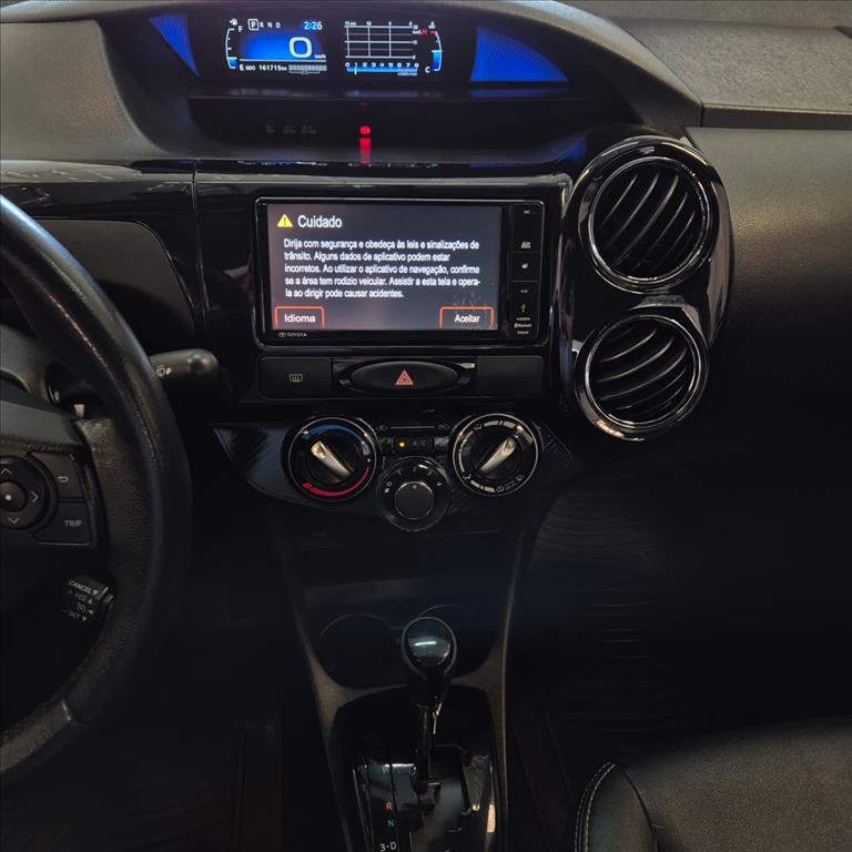 ETIOS 1.5 XLS SEDAN 16V FLEX 4P AUTOMÁTICO7