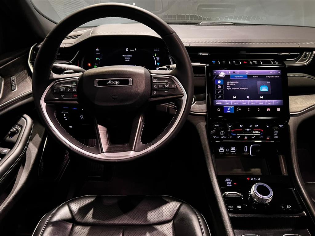 GRAND CHEROKEE 2.0 TURBO HÍBRIDO 4XE AT86