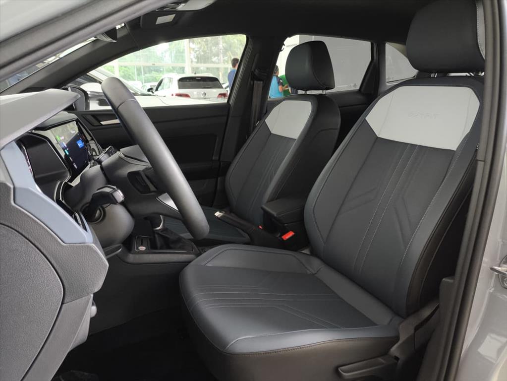 NIVUS 1.0 200 TSI TOTAL FLEX HIGHLINE AUTOMÁTICO12