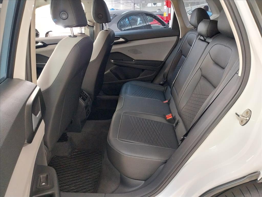 TAOS 1.4 250 TSI TOTAL FLEX COMFORTLINE AUTOMÁTICO11