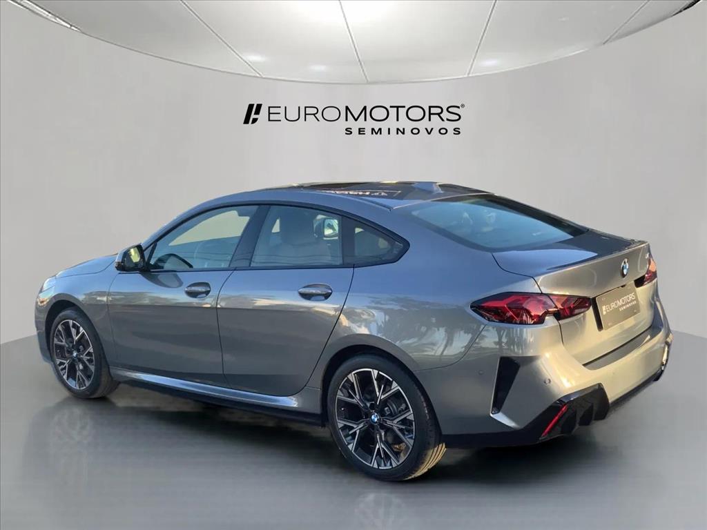 BMW-220i-2.0 16V TURBO GASOLINA GRAN COUPÉ M SPORT STEPTRONIC