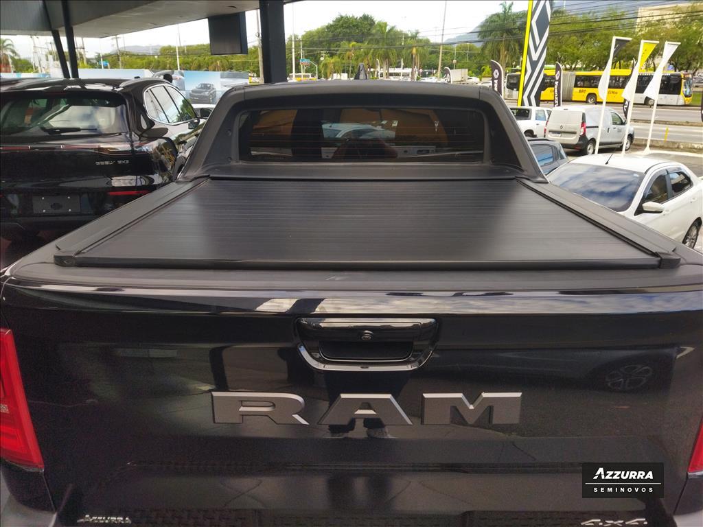 RAMPAGE 2.0 HURRICANE 4 TURBO GASOLINA R/T 4X4 AUTOMÁTICO3