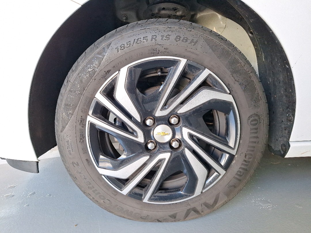 GM - Chevrolet-ONIX-1.0 TURBO FLEX LT MANUAL