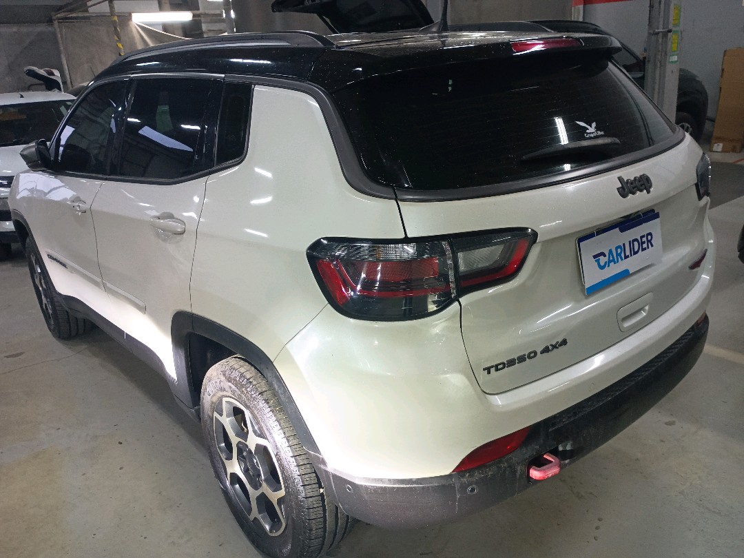 COMPASS 2.0 TD350 TURBO DIESEL TRAILHAWK AT98