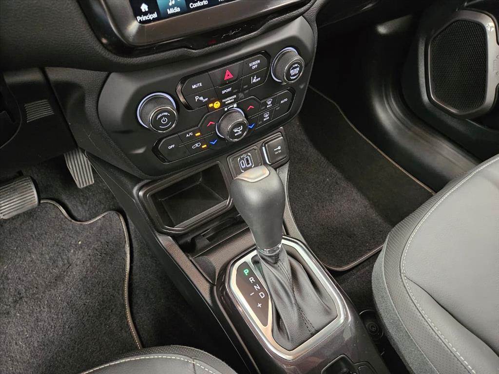 RENEGADE 1.3 T270 TURBO FLEX LONGITUDE AT67