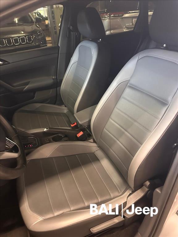 NIVUS 1.0 200 TSI TOTAL FLEX HIGHLINE AUTOMÁTICO18