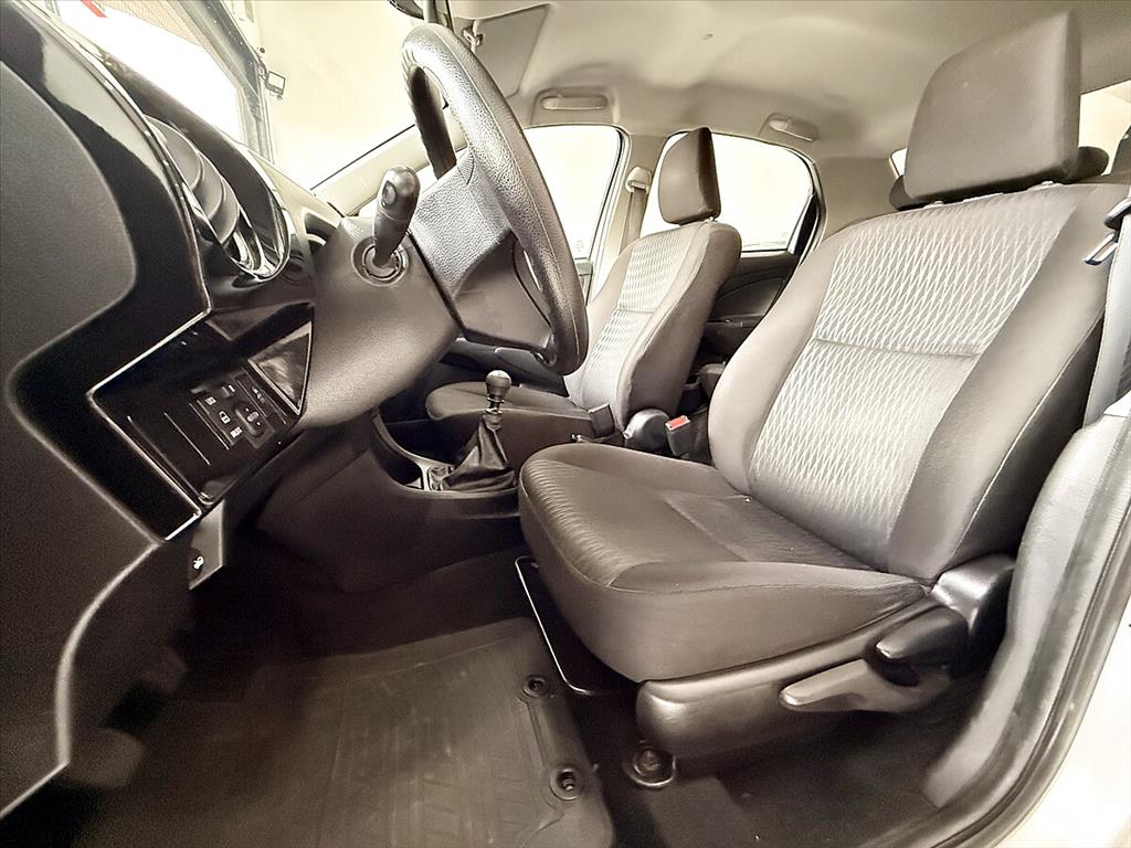 Toyota Etios - 1.5 X SEDAN 16V FLEX 4P MANUAL