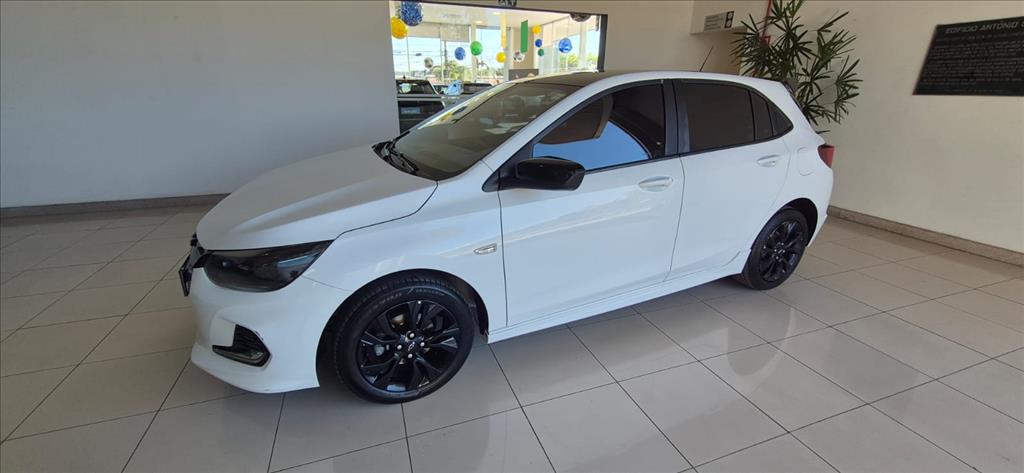 ONIX 1.0 TURBO FLEX RS AUTOMÁTICO2