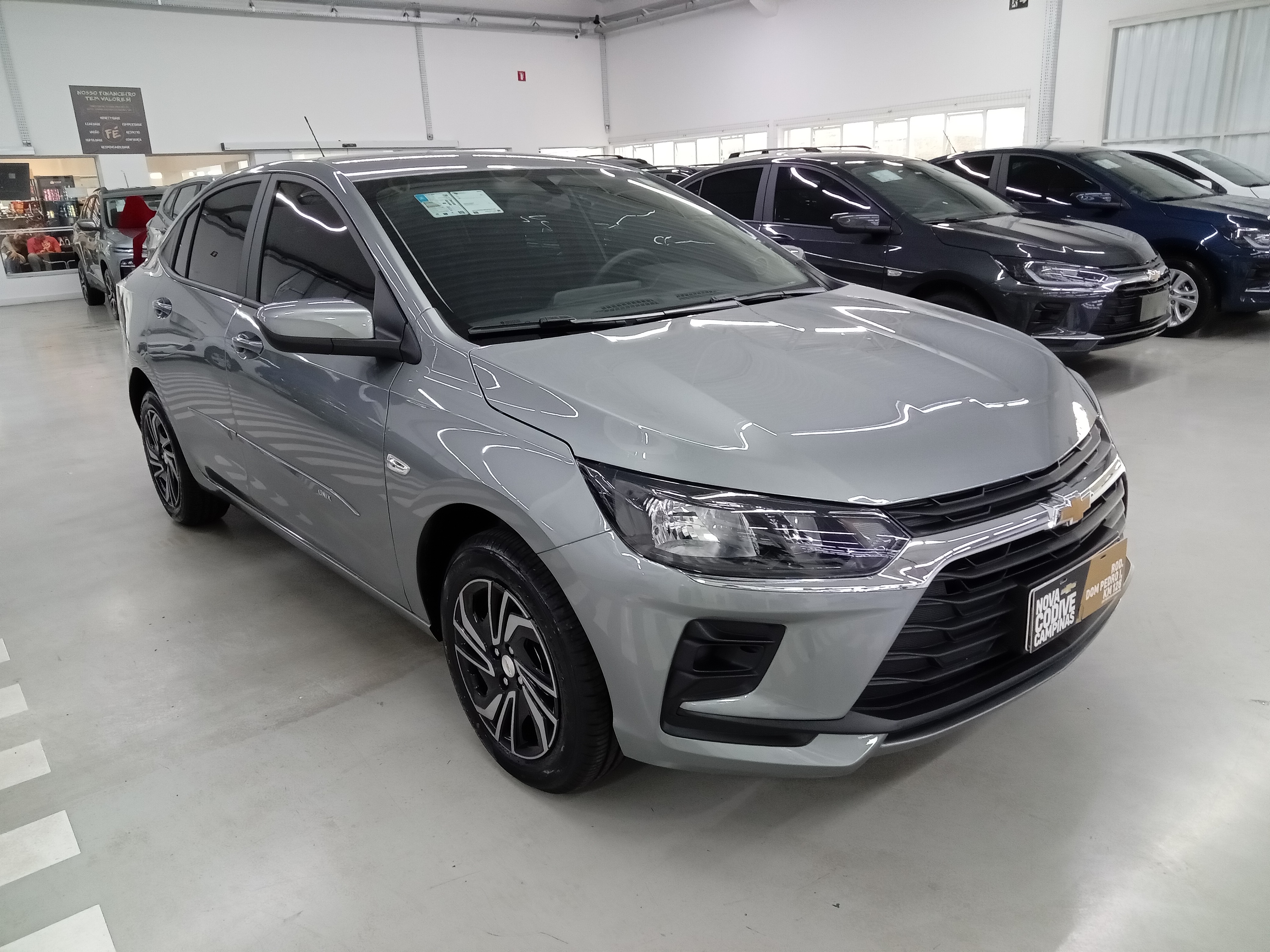 ONIX PLUS 1.0 TURBO ETANOL ECO AUTOMÁTICO1