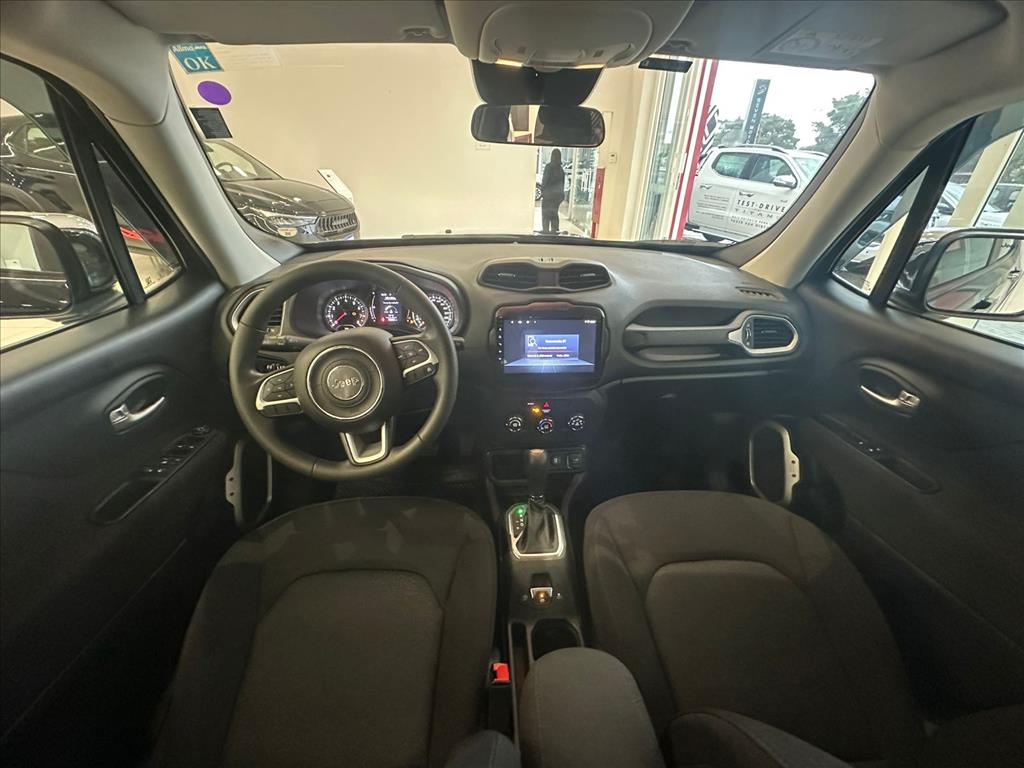 RENEGADE 1.8 16V FLEX STD 4P AUTOMÁTICO5