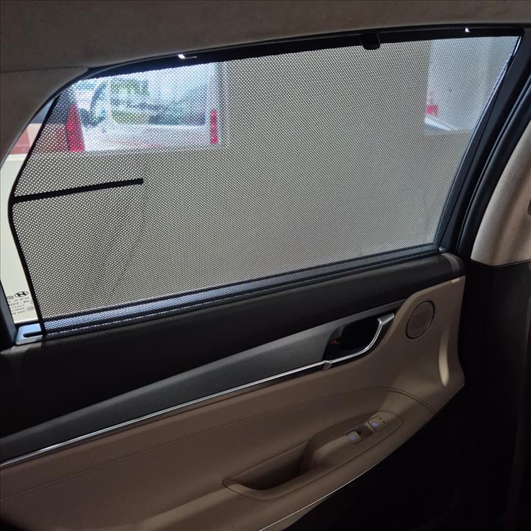 AZERA 3.0 V6 GDI GASOLINA AUTOMÁTICO19
