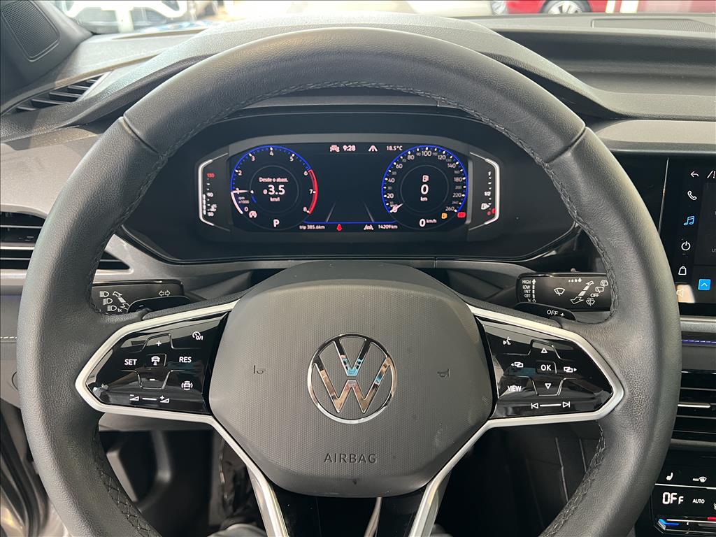 TAOS 1.4 250 TSI TOTAL FLEX HIGHLINE AUTOMÁTICO9
