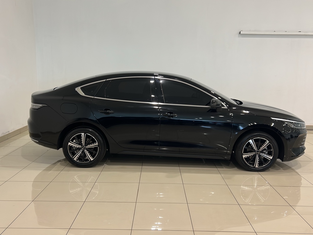 BYD-KING-1.5 DM-I PHEV GS AUTOMÁTICO