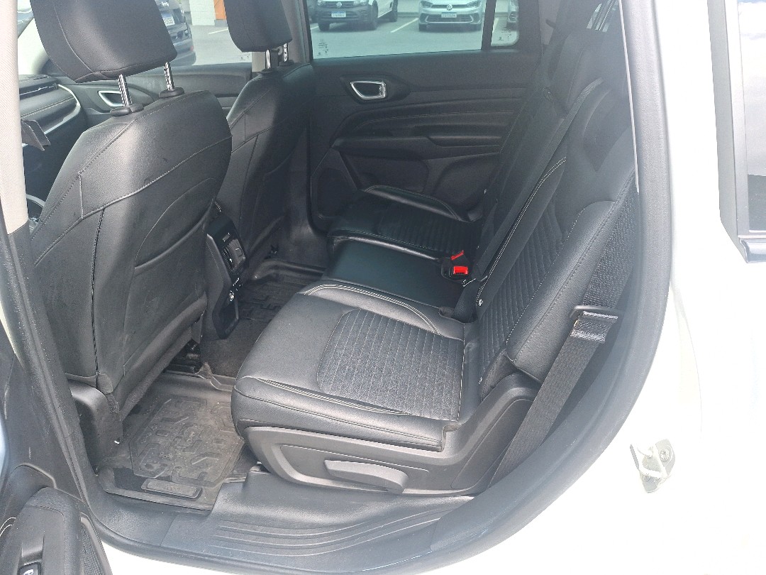 COMMANDER 1.3 T270 TURBO FLEX LONGITUDE AT617