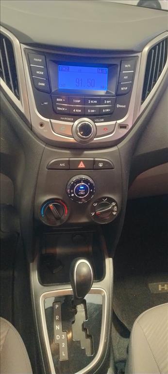 HB20S 1.6 COMFORT PLUS 16V FLEX 4P AUTOMÁTICO8