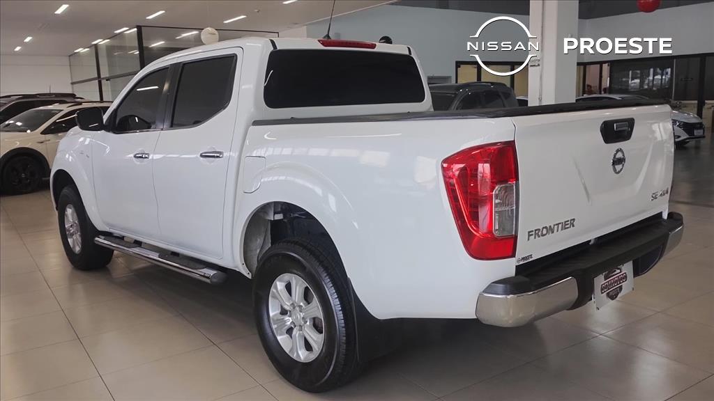 FRONTIER 2.3 16V TURBO DIESEL SE CD 4X4 AUTOMÁTICO5