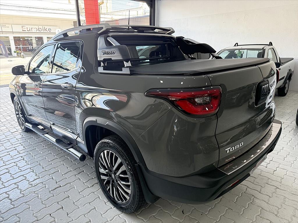 Fiat Toro - 2.0 16V TURBO DIESEL RANCH 4WD AT9