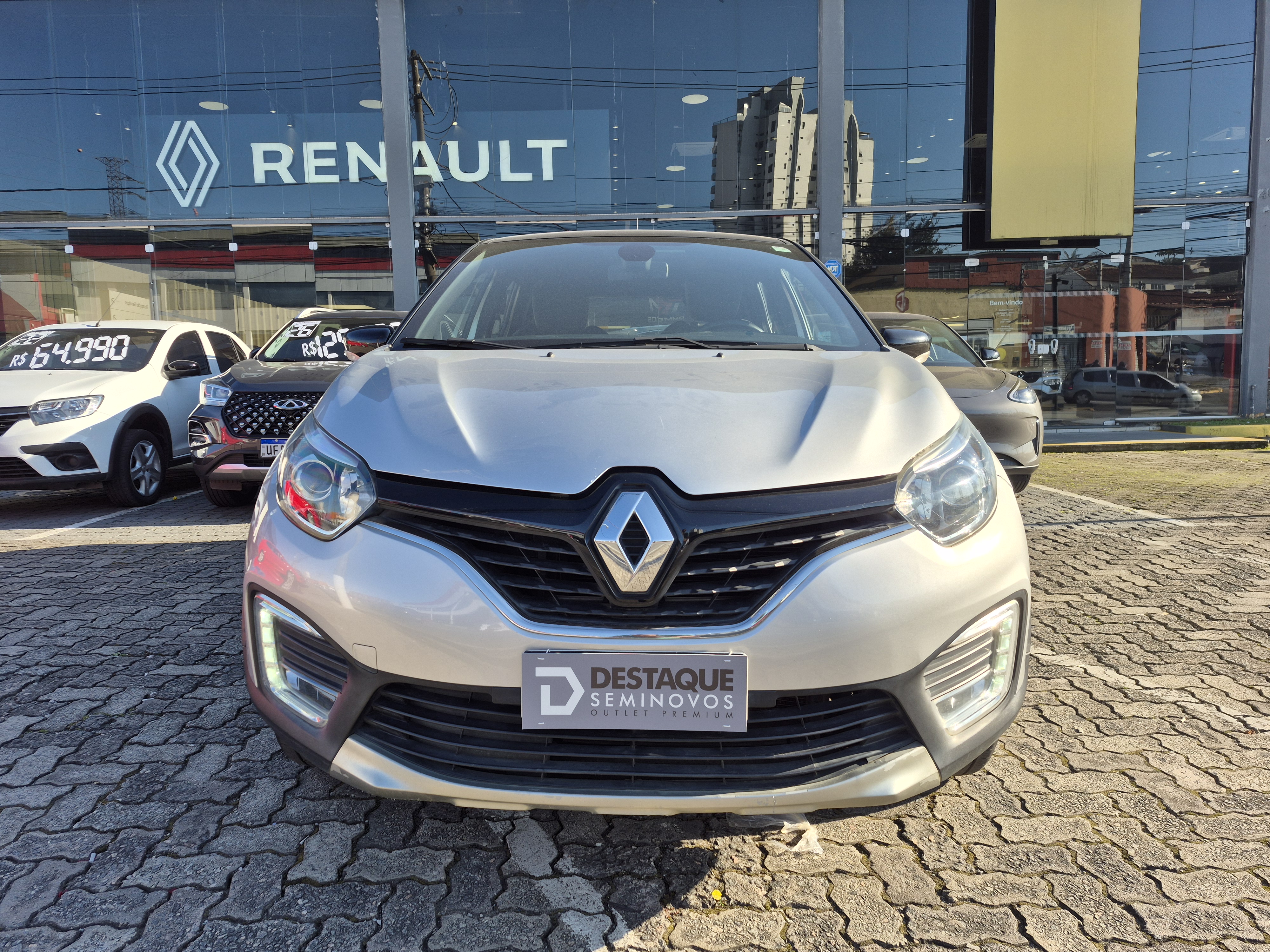 RENAULT CAPTUR