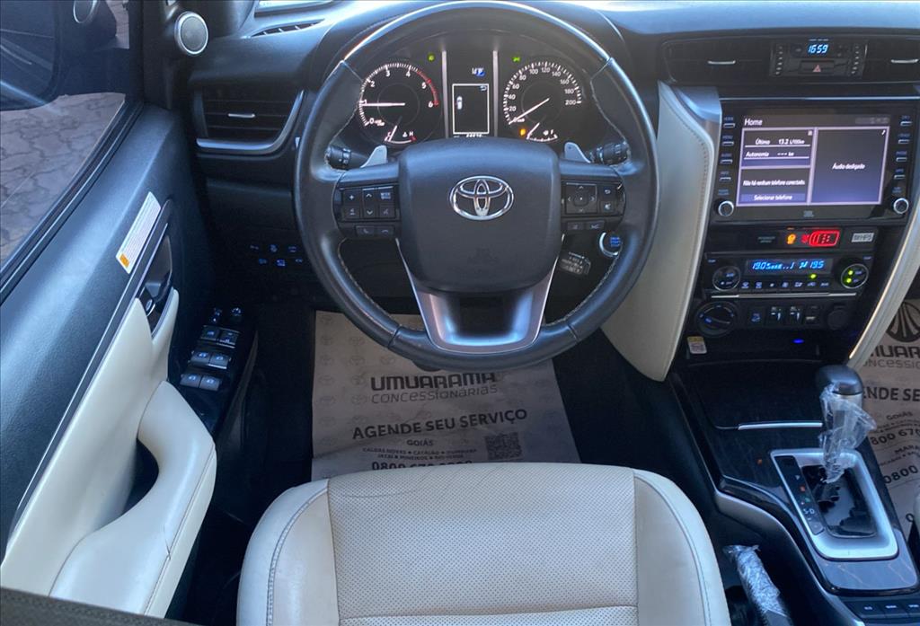 HILUX SW4 2.8 D-4D TURBO DIESEL DIAMOND 7L 4X4 AUTOMÁTICO8