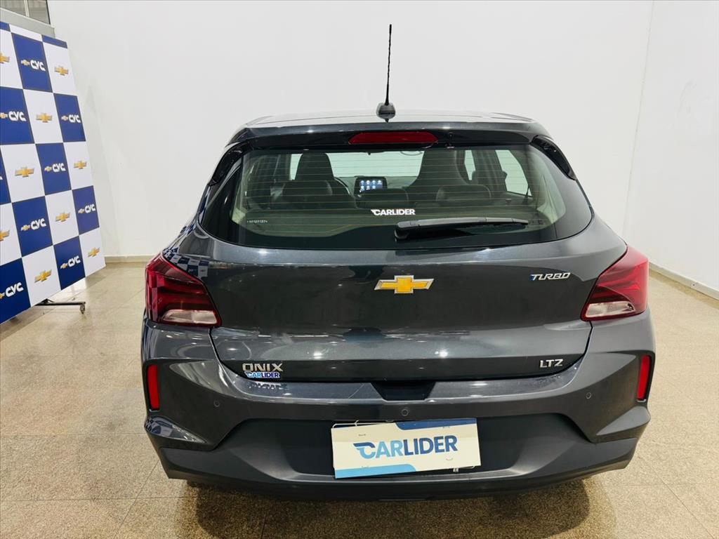 ONIX 1.0 TURBO FLEX LTZ AUTOMÁTICO4