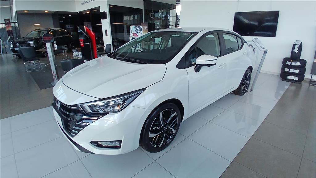 VERSA 1.6 16V FLEX EXCLUSIVE XTRONIC