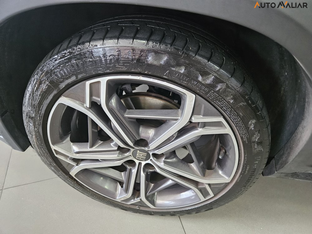 Fiat-FASTBACK-1.0 TURBO 200 FLEX IMPETUS CVT