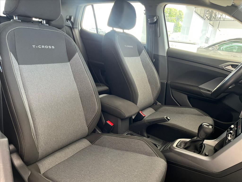 T-CROSS 1.0 200 TSI TOTAL FLEX AUTOMÁTICO18