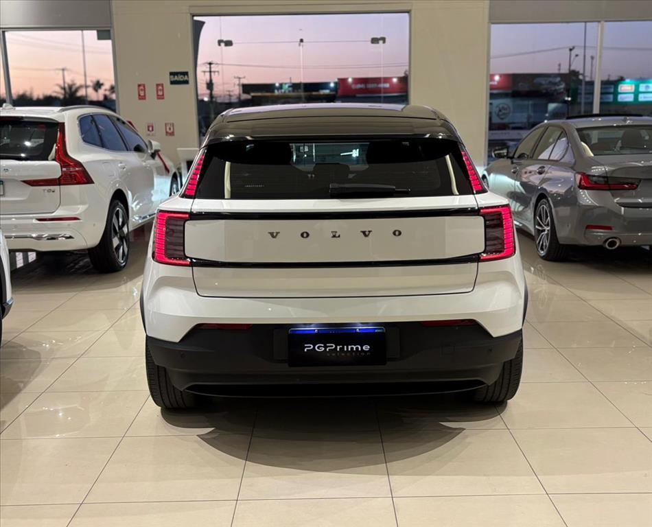 EX30 69 KW ELÉTRICO CORE8