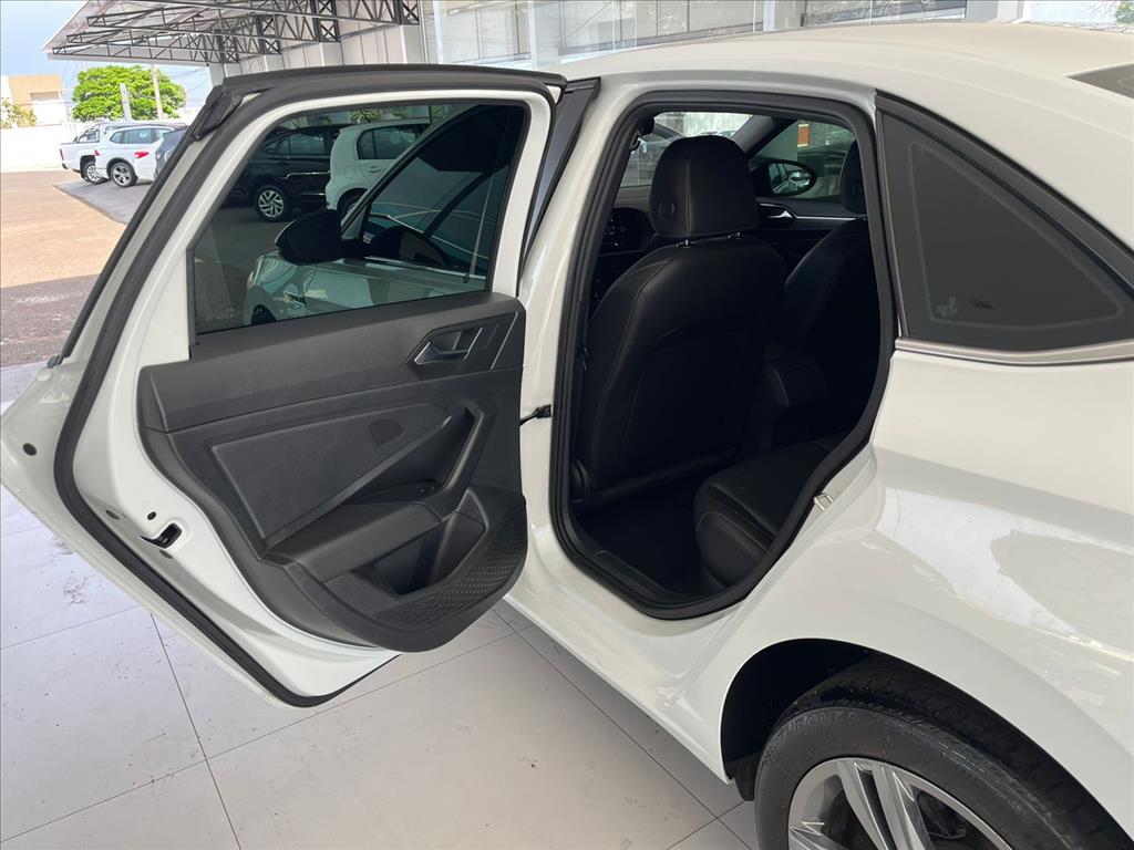 JETTA 1.4 250 TSI TOTAL FLEX R-LINE TIPTRONIC