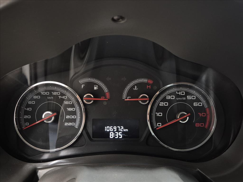 GRAND SIENA 1.6 MPI ESSENCE 16V FLEX 4P MANUAL GRAND SIENA 1.6 MPI ESSENCE 16V FLEX 4P MANUAL