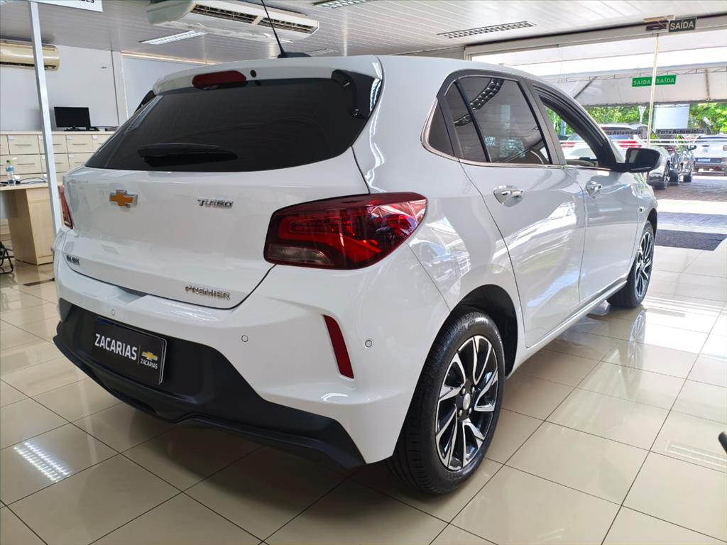 ONIX 1.0 TURBO FLEX PREMIER AUTOMÁTICO4