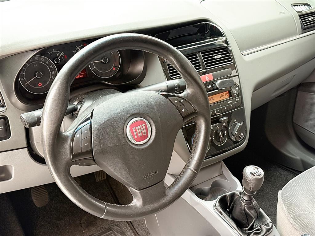 FIAT LINEA 1.9 MPI HLX 16V FLEX 4P MANUAL